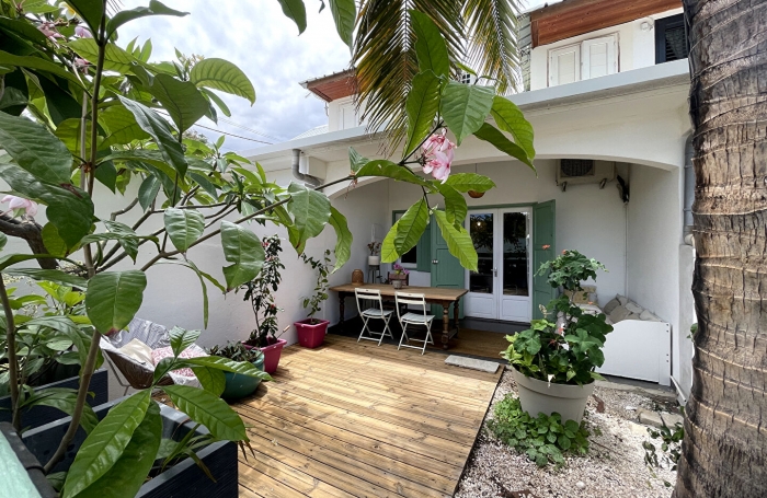 Vente Maison 65.75m² 4 pièces Saint Gilles les Bains