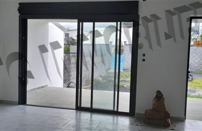 Vente Maison 80m² 3 pièces Rivière Saint Louis