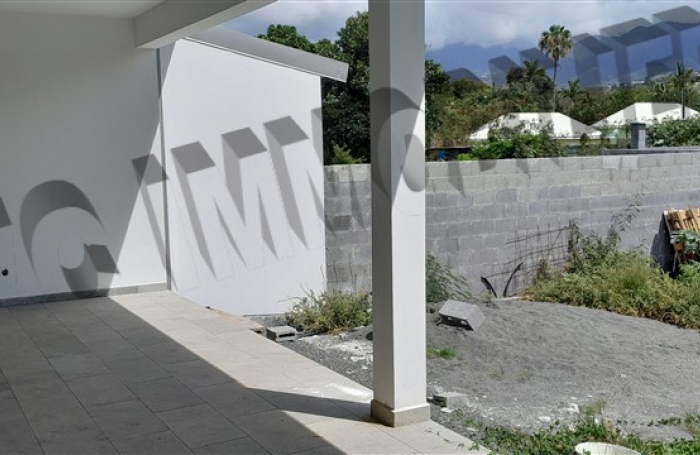 Vente Maison 80m² 3 pièces Rivière Saint Louis