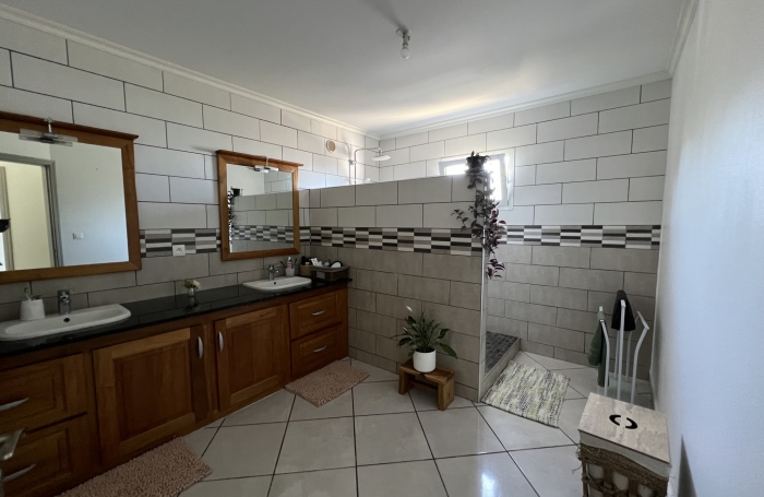 MAISON T5 SAINT-PIERRE