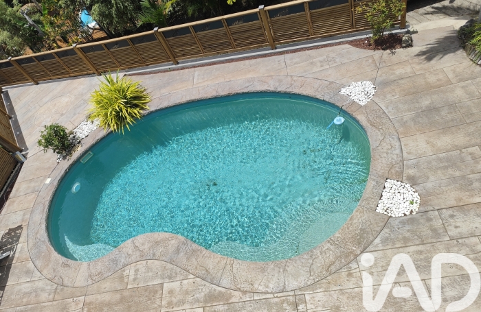 Vente Maison 160m&sup2; 5 pi&#232;ces Le Guillaume