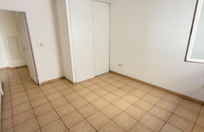 Vente Appartement 42.56m&sup2; 2 pièces Saint Denis