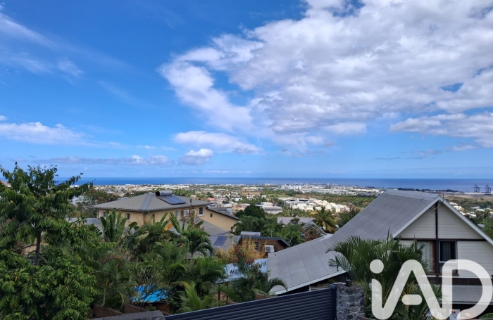 Vente Maison 150m&sup2; 5 pi&#232;ces La Possession