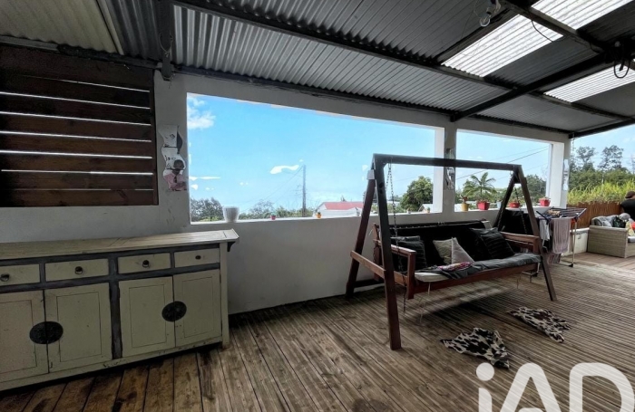 Vente Maison 117m&sup2; 6 pi&#232;ces Saint Gilles Les Hauts