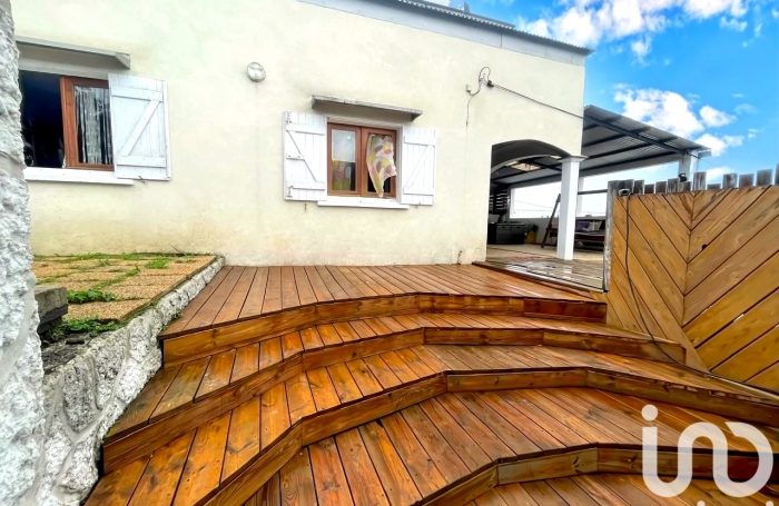 Vente Maison 117m&sup2; 6 pi&#232;ces Saint Gilles Les Hauts