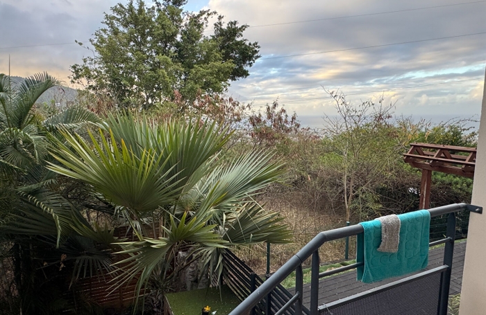 Vente Appartement 63.23m&sup2; 3 pi&egrave;ces Saint Denis