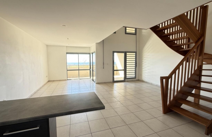 Vente Appartement 96.3m&sup2; 4 pi&#232;ces Sainte Marie