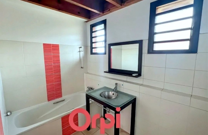 Vente Maison 51m&sup2; 4 pi&#232;ces Saint Paul