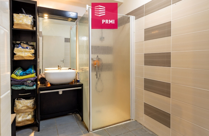 Vente Appartement 69.3m² 3 pièces Saint Gilles Les Hauts