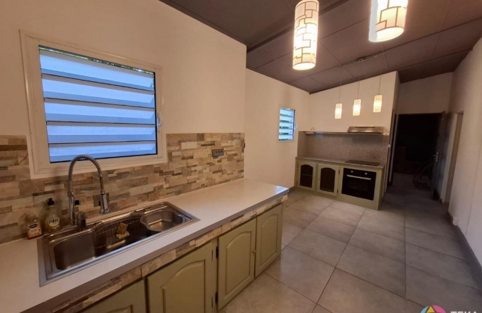 Location Maison 142m&sup2; 6 pi&#232;ces Saint André