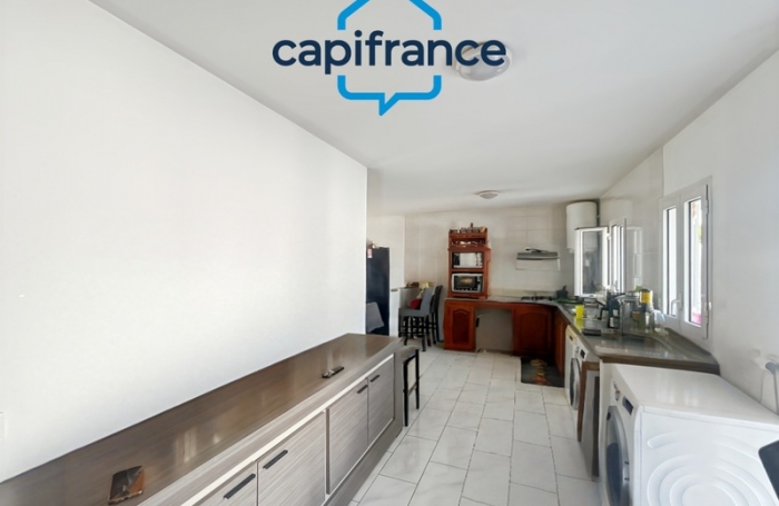 Vente Appartement 80m&sup2; 3 pi&#232;ces Sainte Suzanne