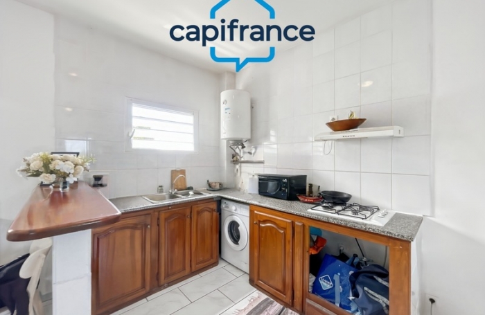 Vente Appartement 73m&sup2; 3 pi&#232;ces Sainte Suzanne
