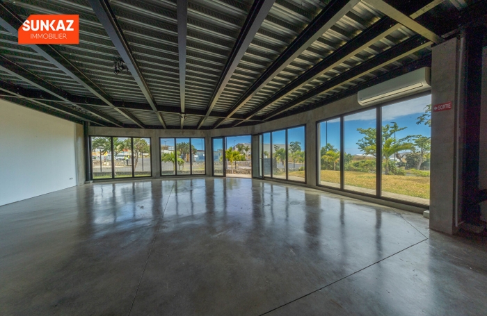 Location Local commercial 85m&sup2; Saint-Pierre