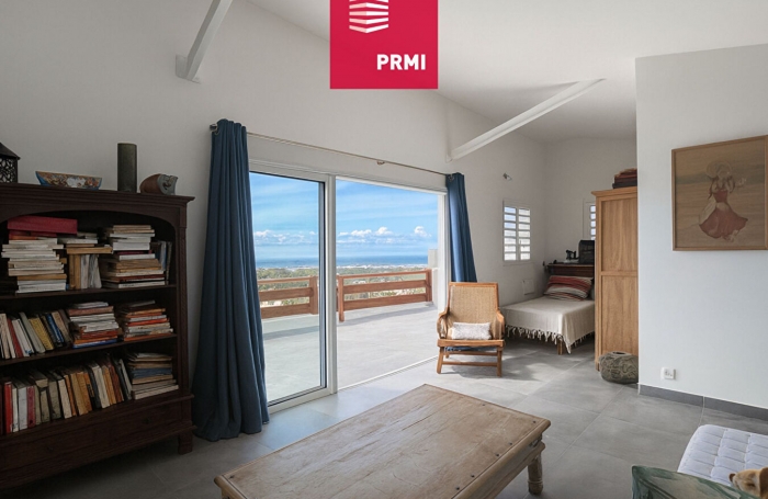 Vente Immeuble 210m² 7 pièces Saint-Benoît