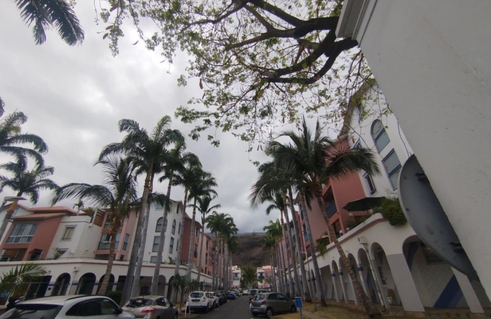 Location Local commercial 97436