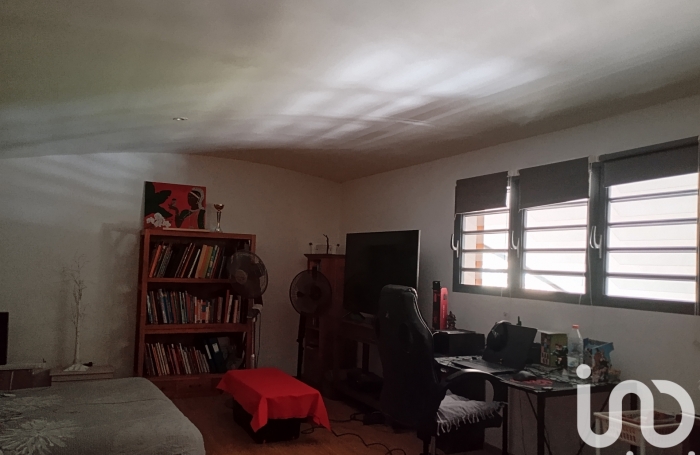 Vente Maison 110m&sup2; 5 pi&#232;ces Bois de Nefles St Paul