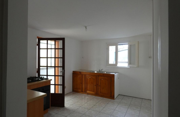Vente Maison 162m&sup2; 7 pi&#232;ces Le Tampon