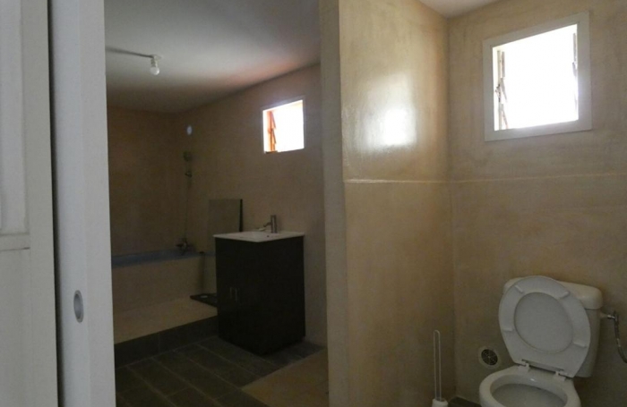 Vente Maison 162m&sup2; 7 pi&#232;ces Le Tampon