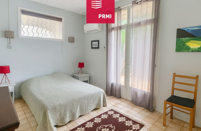 Vente Maison 144m&sup2; 6 pi&egrave;ces Saint Gilles les Bains