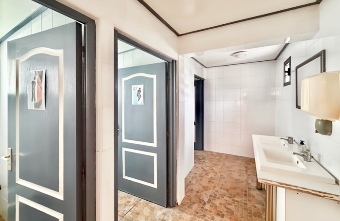 Location Bureaux 201m&sup2; 1 pi&#232;ce Rivière Saint Louis