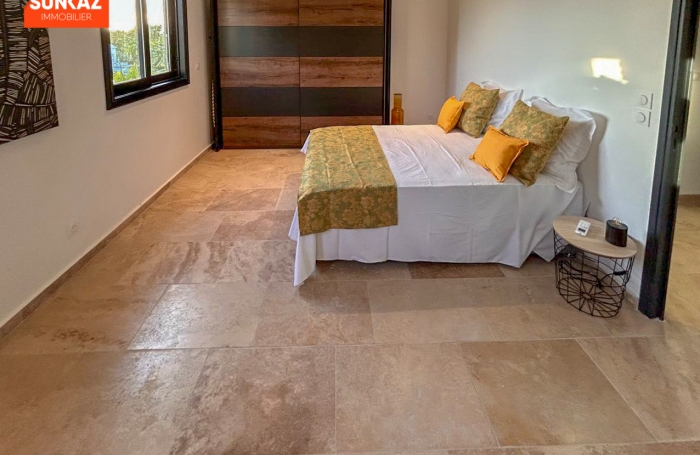 Location Appartement 120m² 5 pièces Saint-Pierre