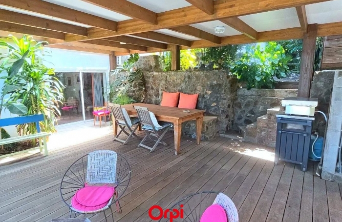 Vente Maison 182m&sup2; 8 pièces Piton Saint Leu