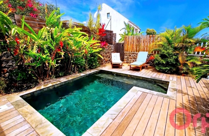 Vente Maison 182m&sup2; 8 pi&#232;ces Piton Saint Leu