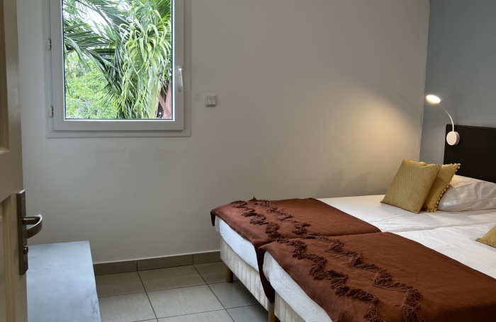 Vente Appartement 52m&sup2; 3 pi&#232;ces Saint Gilles les Bains