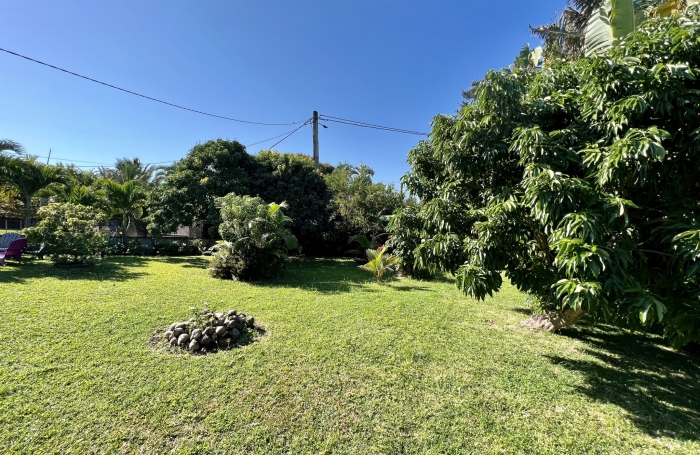 SAINT JOSEPH 97480 - TERRAIN À BÂTIR - ZONE U3A - PROCHE CENTRE VILLE et LITTORAL