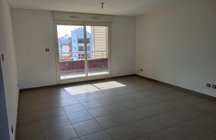 Location Appartement 57.8m² 3 pièces Saint-Benoît