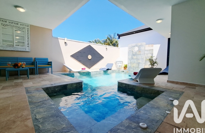 Vente Divers 250m&sup2; 7 pi&#232;ces Le Tampon