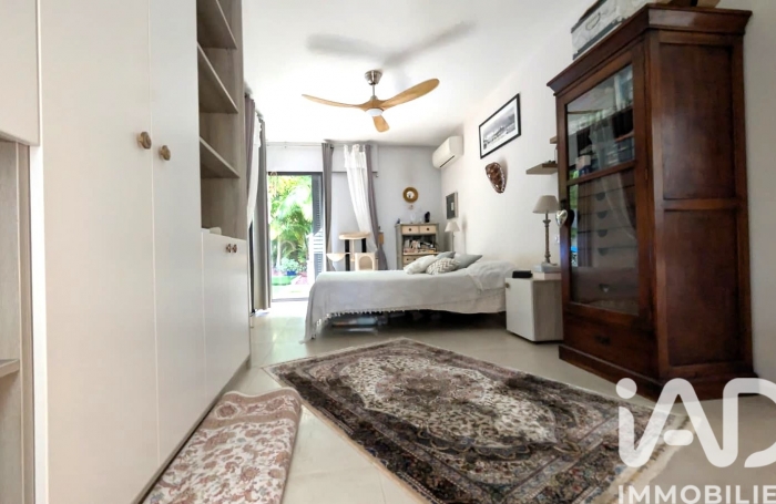 Vente Divers 185m&sup2; 6 pi&#232;ces Saint Paul