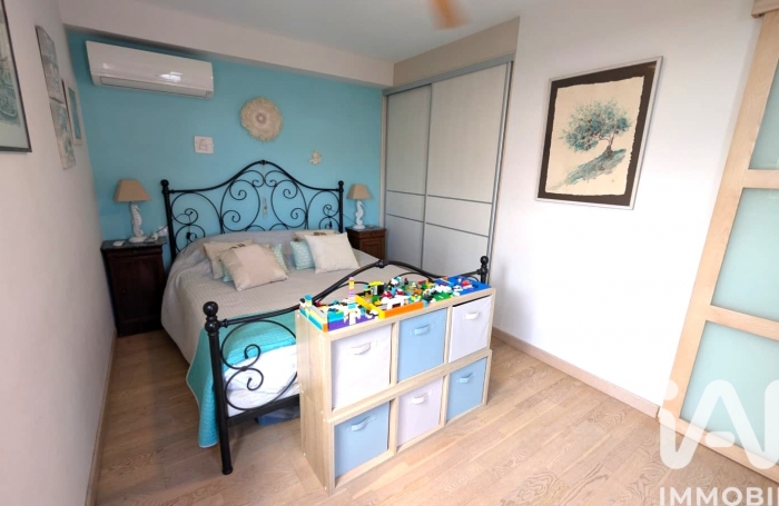 Vente Divers 185m&sup2; 6 pi&#232;ces Saint Paul