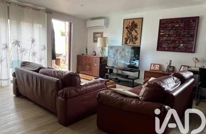 Vente Maison 237m&sup2; 8 pi&#232;ces Bois de Nefles St Paul