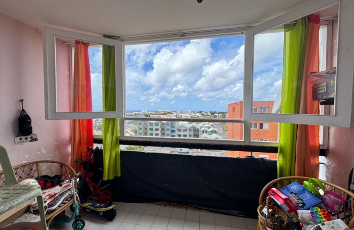 Vente Appartement 81.24m² 4 pièces Le Port