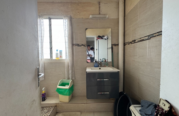 Vente Appartement 81.24m² 4 pièces Le Port