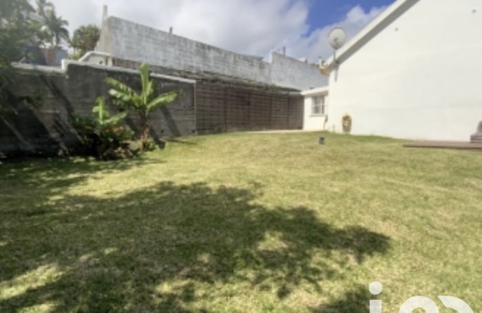 Vente Divers 187m&sup2; 6 pi&#232;ces La Montagne