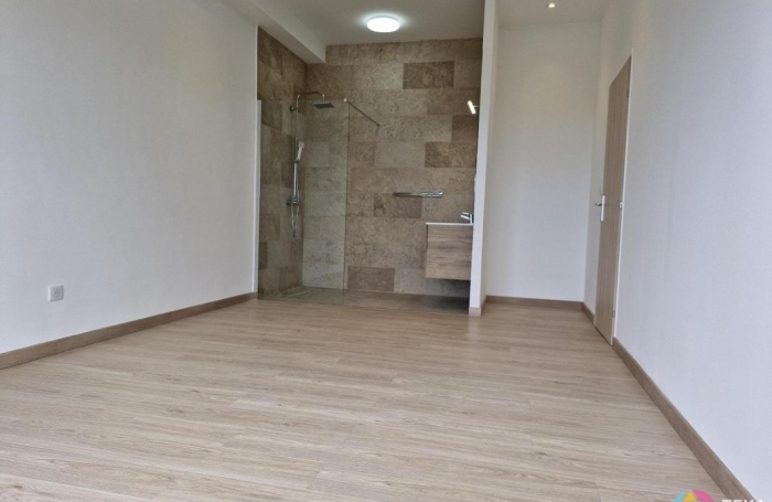 Location Maison 125m&sup2; 4 pi&#232;ces Sainte Clotilde
