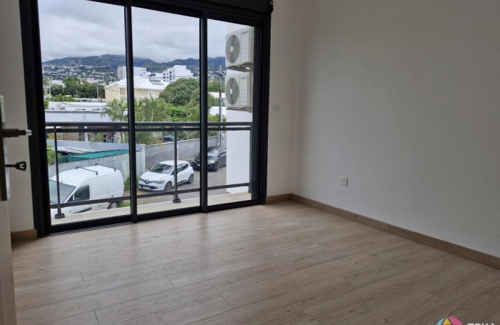 Location Maison 125m&sup2; 4 pi&#232;ces Sainte Clotilde