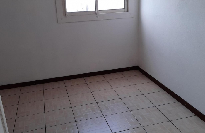 Location Maison 85m&sup2; 5 pi&#232;ces Saint André