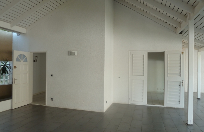 A LOUER VILLA F4 A LA RAVINE DES CABRIS