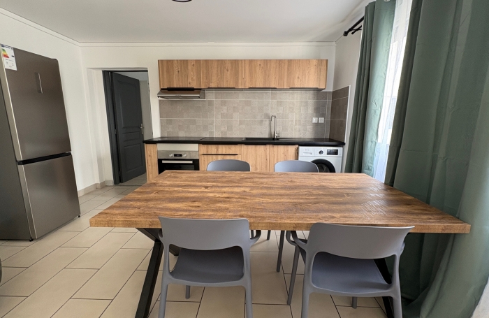 Location Appartement 97400