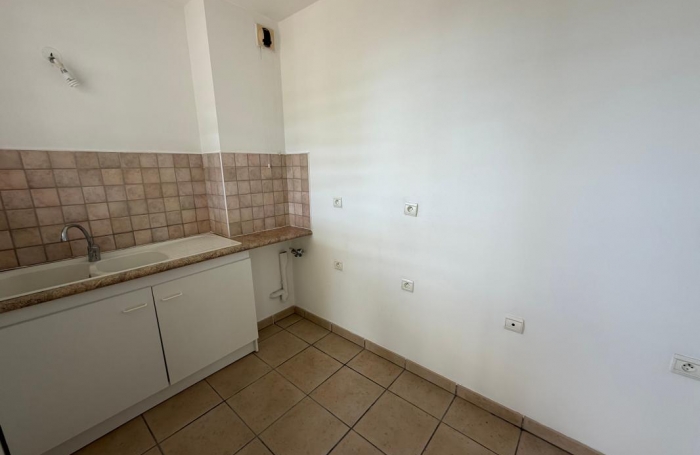 Vente Appartement 54.8m&sup2; 3 pièces Saint-Pierre