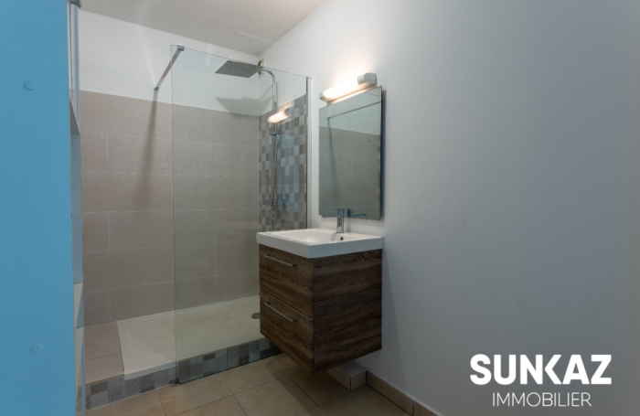 Location Appartement 44.1m² 2 pièces Le Tampon