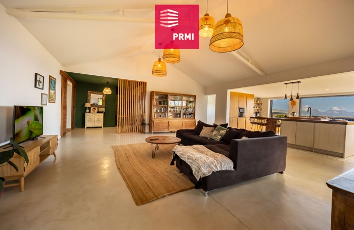 Vente Maison 230m&sup2; 7 pi&egrave;ces Saint-Pierre