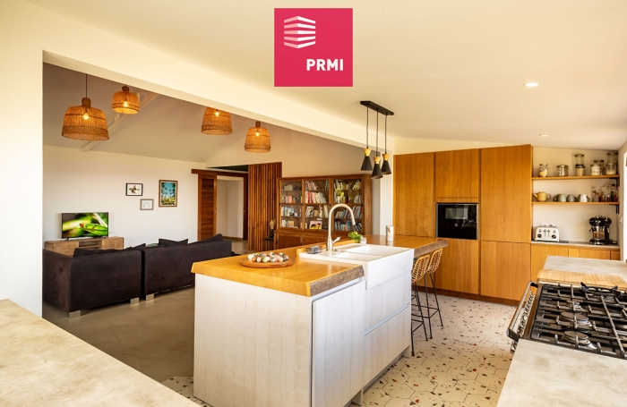 Vente Maison 230m&sup2; 7 pi&egrave;ces Saint-Pierre