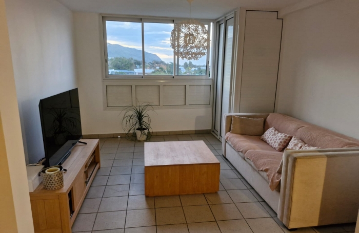 À Saint-Denis, appartement meublé  à louer pour famille avec enfant