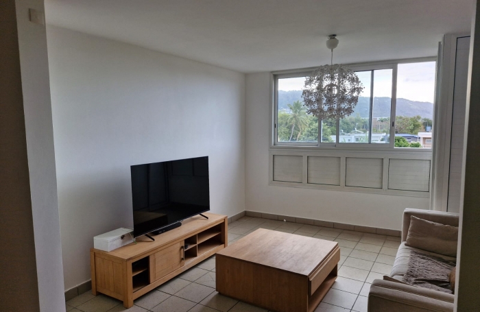 À Saint-Denis, appartement meublé  à louer pour famille avec enfant