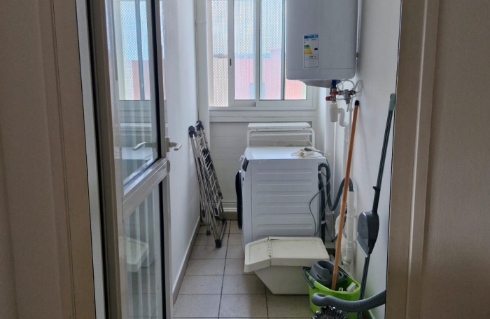 À Saint-Denis, appartement meublé  à louer pour famille avec enfant