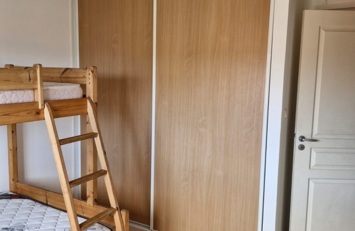 À Saint-Denis, appartement meublé  à louer pour famille avec enfant